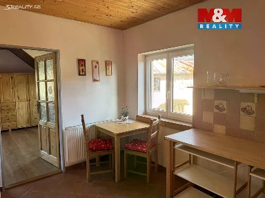 Pronájem bytu 2+1 77 m² Klokočná