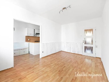 Pronájem bytu 3+1 69 m² Teplická, Praha - Střížkov