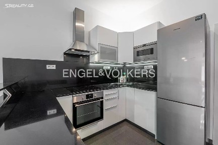 Pronájem bytu 3+kk 80 m² Kozácká, Praha - Vršovice
