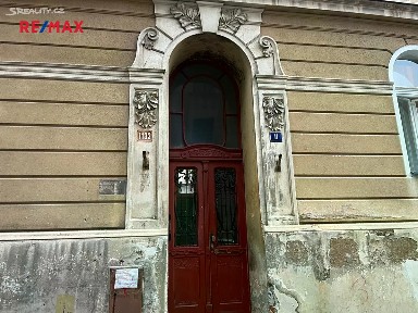 Prodej bytu 3+1 84 m² Raisova, Karlovy Vary