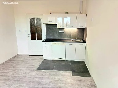 Pronájem bytu 1+kk 24 m² České Vrbné, České Budějovice - České Budějovice 2