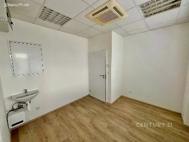 Pronájem ordinace 11 m² Mendlovo náměstí, Brno - Staré Brno