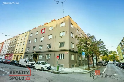 Prodej bytu 1+kk 31 m² Za poštou, Praha - Strašnice