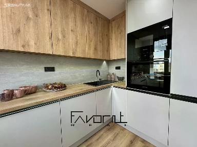 Prodej bytu 2+1 45 m² Václava Jiřikovského, Ostrava - Dubina