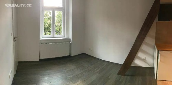 Pronájem bytu 1+kk 25 m² Freyova, Praha - Vysočany