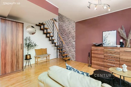 Pronájem bytu atypický 50 m² Jabloňová, Praha - Záběhlice