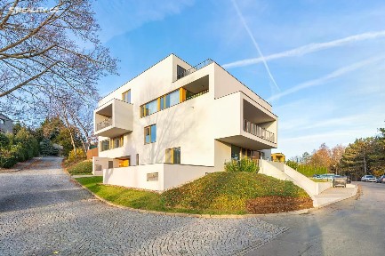 Pronájem bytu 2+kk 69 m² Partyzánská, Zlín