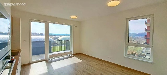 Pronájem bytu 2+kk 47 m² Zlochova, Praha - Modřany