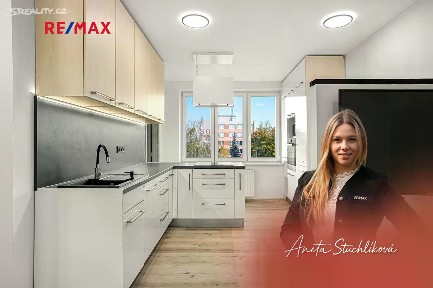 Prodej bytu 3+kk 50 m² Družstevní, Pardubice - Polabiny