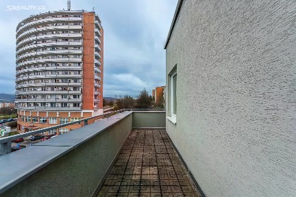 Pronájem bytu 3+kk 65 m² Na Honech I, Zlín
