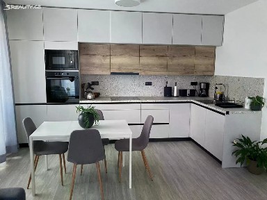 Pronájem bytu 3+kk 71 m² Otrokovice