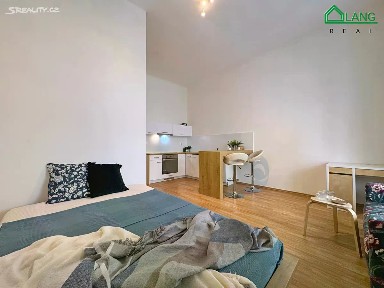 Pronájem bytu 1+kk 31 m² Běhounská, Brno - Brno-město