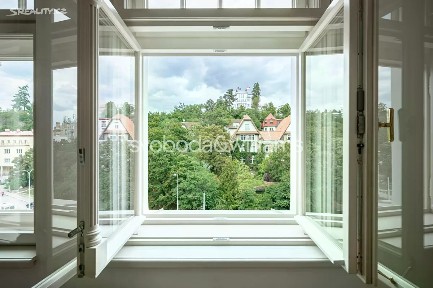 Prodej bytu 2+kk 52 m² Plzeňská, Praha - Košíře