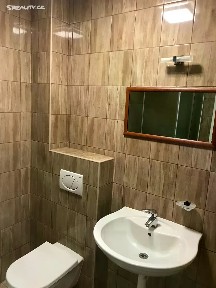 Pronájem bytu 2+1 53 m² nám. V. Levého, Liběchov
