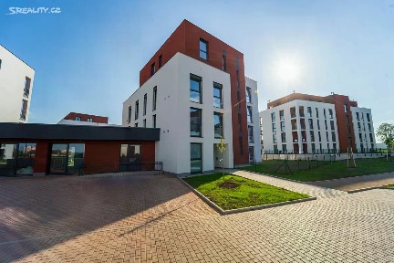 Pronájem bytu 2+kk 43 m² Zásmucká, Kolín - Kolín III