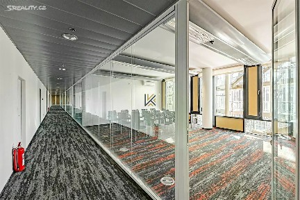 Pronájem kanceláře 1539 m² Karolinská, Praha - Karlín