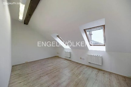 Pronájem kanceláře 99 m² Viktora Huga, Praha - Smíchov