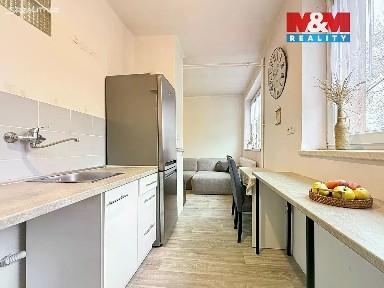 Prodej bytu 3+kk 62 m² Stašov