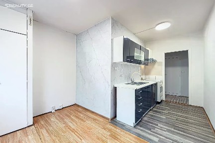 Pronájem bytu 3+1 78 m² Generála Svobody, Jirkov