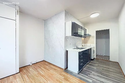 Pronájem bytu 3+1 78 m² Generála Svobody, Jirkov