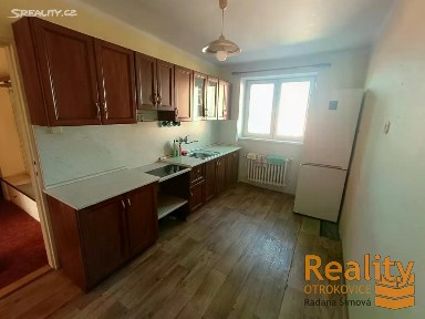 Prodej bytu 2+1 55 m² Školní, Otrokovice