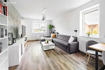 Prodej bytu 3+1 77 m² Dubenská, České Budějovice - České Budějovice 2