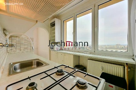 Pronájem bytu 3+1 57 m² Kubatova, České Budějovice - České Budějovice 3