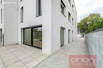 Pronájem rodinného domu 282 m², pozemek 426 m² Ke Koh-i-nooru, Praha - Stodůlky