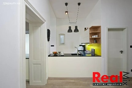 Pronájem bytu 3+kk 93 m² Hlinky, Brno - Staré Brno