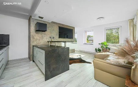 Pronájem bytu 2+kk 65 m² Karlovská, Liberec - Liberec XXII-Horní Suchá