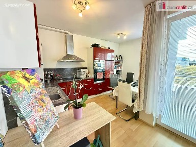 Pronájem bytu 2+kk 72 m² Miroslava Hajna, Praha - Letňany