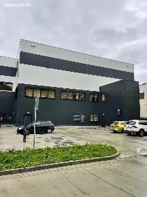 Pronájem kanceláře 284 m² Podnikatelská, Praha - Běchovice