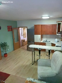 Pronájem bytu 1+kk 38 m² Slavkov u Brna