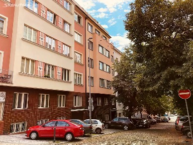 Pronájem bytu 2+kk 50 m² Tolstého, Praha - Vršovice