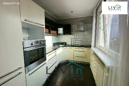 Prodej bytu 3+1 67 m² Ječmínkova, Olomouc - Holice