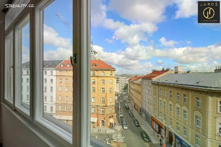 Pronájem bytu 1+kk 32 m² Londýnská, Praha - Vinohrady