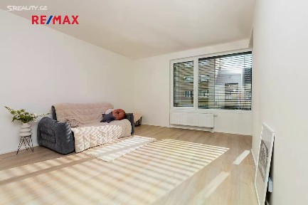 Pronájem bytu 2+kk 53 m² Plzeňská, Praha - Smíchov