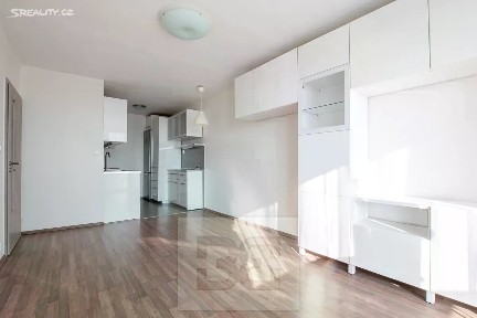 Pronájem bytu 2+kk 44 m² Zázvorkova, Praha - Stodůlky