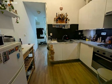 Pronájem bytu 2+kk 45 m² Veverkova, Praha - Holešovice