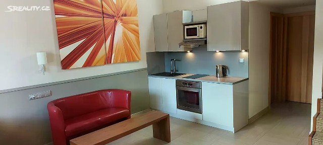 Prodej bytu 2+kk 42 m² Králův Dvůr - Počaply