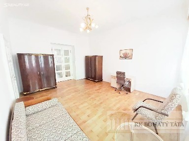 Pronájem bytu 2+1 65 m² Koubkova, Praha - Vinohrady