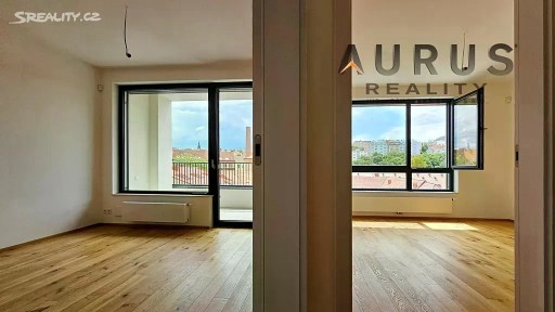 Pronájem bytu 2+kk 60 m² Bělehradská, Praha - Nusle