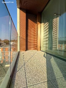 Pronájem bytu 2+kk 57 m² Malešická, Praha - Žižkov