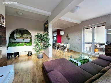 Prodej bytu 3+kk 106 m² Na Občinách, Hradec Králové - Nový Hradec Králové