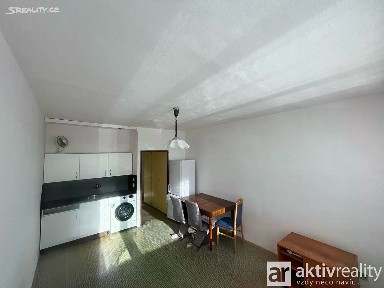 Neratovice, Mělník, 28. října