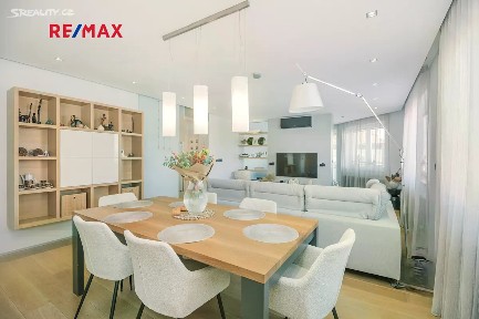 Prodej bytu atypický 160 m² Nerudova, Pardubice - Zelené Předměstí