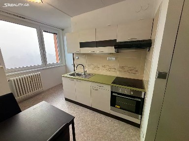 Pronájem bytu 1+1 32 m² Polní, Otrokovice - Kvítkovice