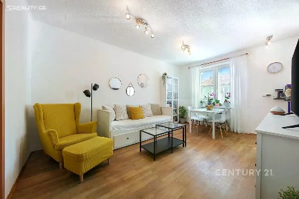 Prodej bytu 3+kk 65 m² Družstevní, Pohořelice