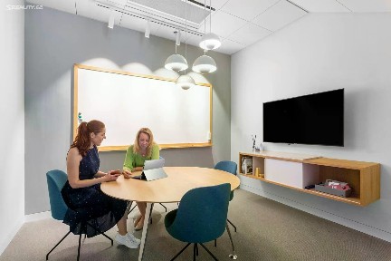 Pronájem kanceláře 60 m² Plzeňská, Praha - Smíchov