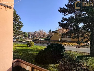 Smidary, Hradec Králové, Zahradní